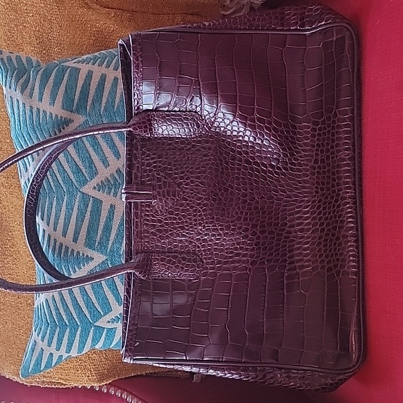 Longchamp Roseau Croc Embossed Tote - Picture 5 of 13